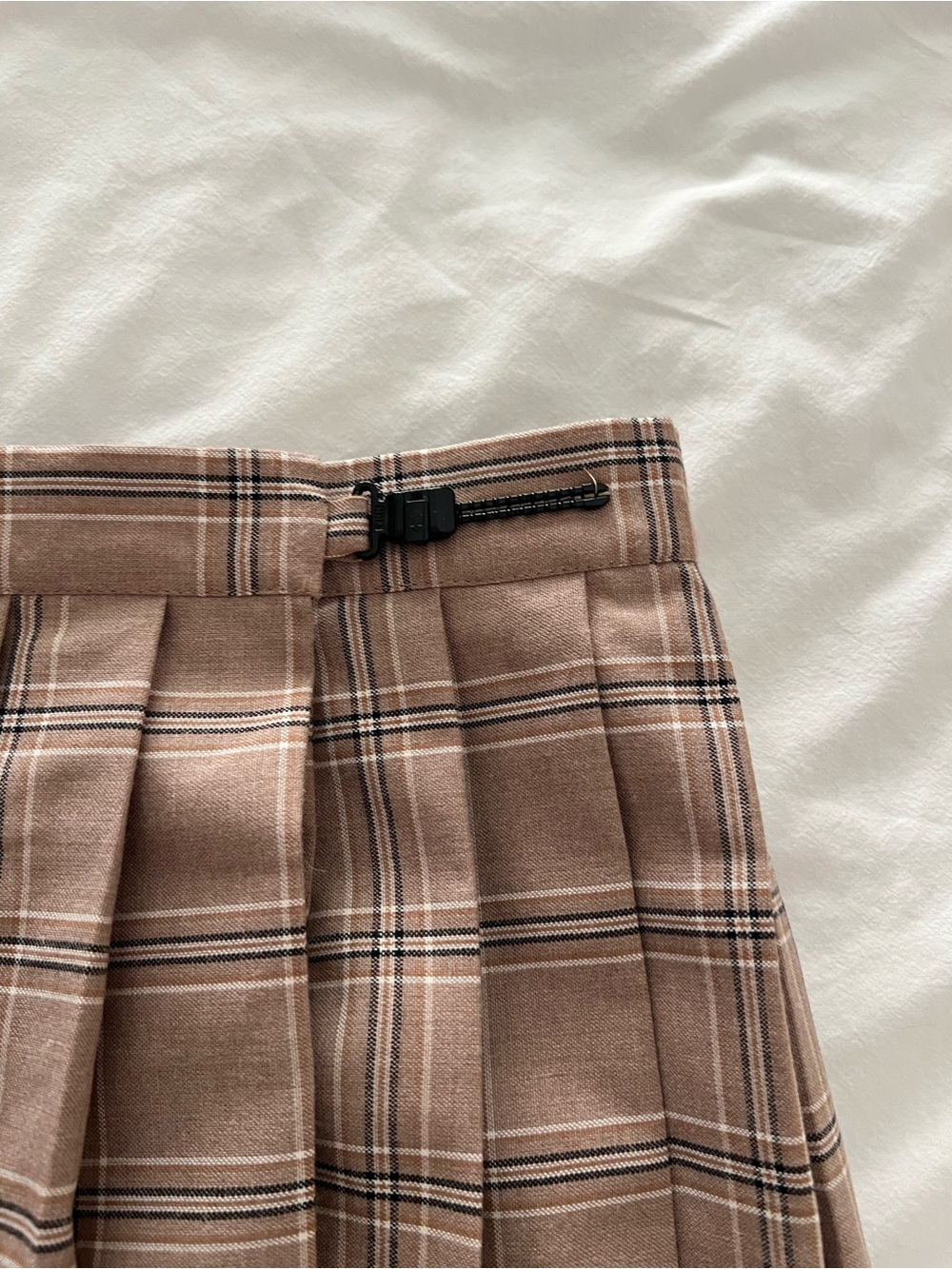 Plaid Pleated Mini Skirt in Taupe - Picture 4 of 5